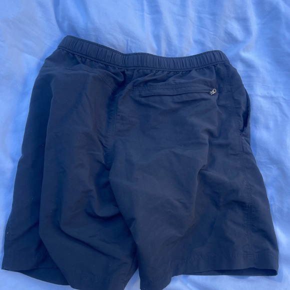 North Face Shorts - Picture 5 of 5
